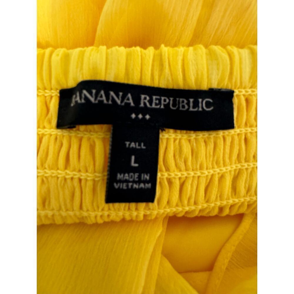 Elegant Yellow Ruffle Dress - Picture 8 of 9